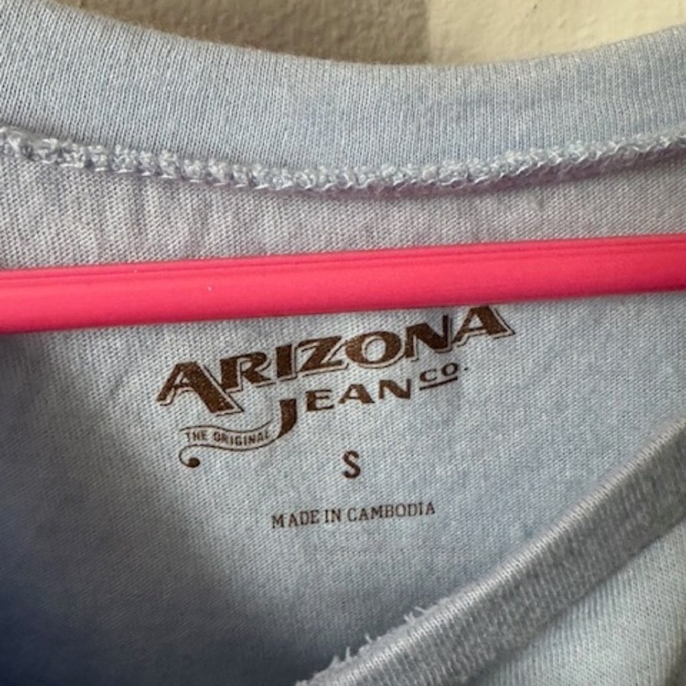 Womens Arizona Blue Top NWT - Picture 4 of 4